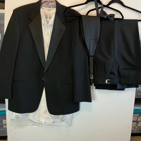 Men’s complete tuxedo including shoes and cuff links, cummerbund, tie & … - Picture 5 of 14